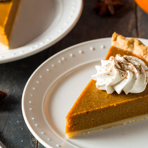 Evie’s Thanksgiving Traditional Pumpkin Pie w/Bourbon Whip Cream