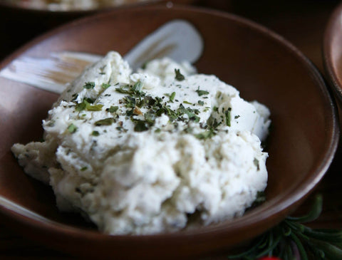 Fresh Spreadable Sheep's Milk Cheese - Garlic Herb 3.5 oz