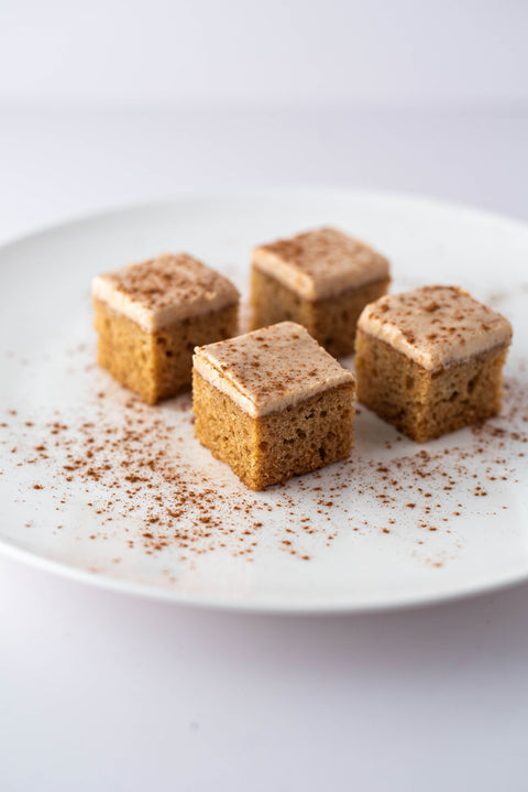 Spiced Apple Cake Bites